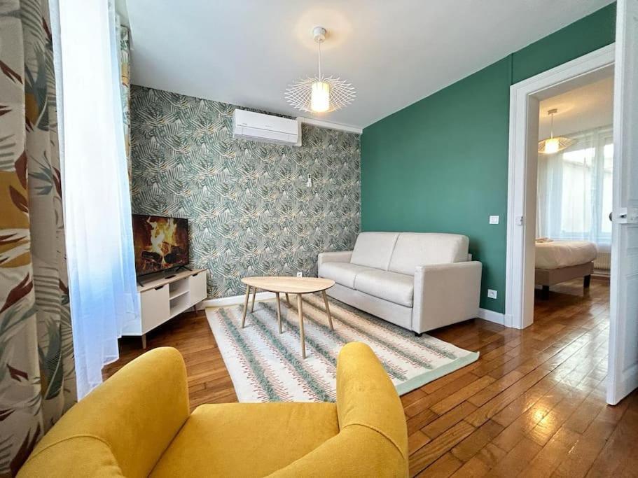 Forum Flower Spacieux T2 Au Coeur De La Apartment Reims